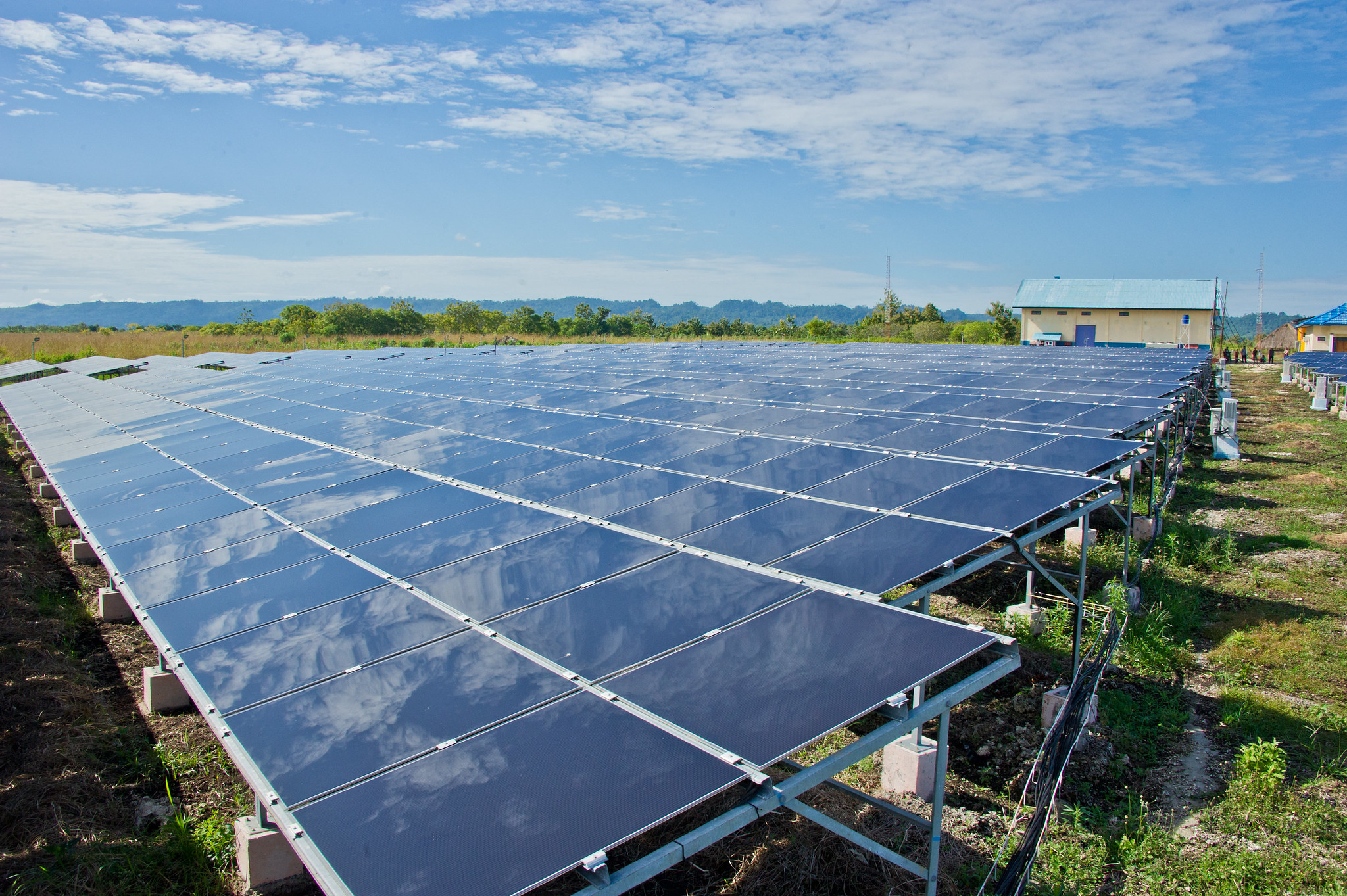As big money wavers, Southeast Asia’s green startups fight to stay powered